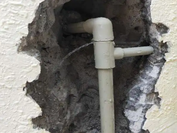 比如卫生间测漏水哪家好